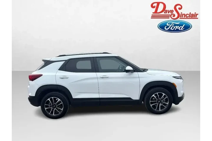 $23000 : Chevrolet Trailblazer 2025 L image 5