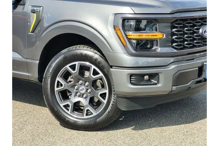 $39789 : Ford F-150 2024 4x2 STX 4dr image 6