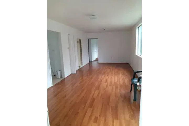 $2200 : JURUPA VALLEY/92509 RENTO CASA image 3