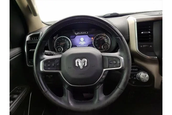 $33998 : Ram 1500 2021 4x4 Laramie 4d image 10