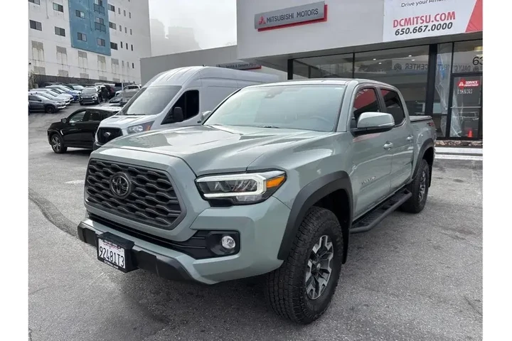 $39988 : Toyota Tacoma 2023 4x4 TRD P image 3