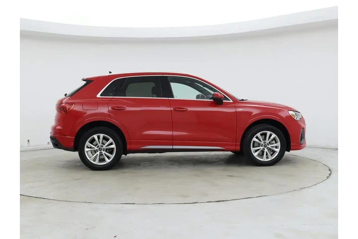 $25998 : Audi Q3 2024 AWD quattro S l image 7