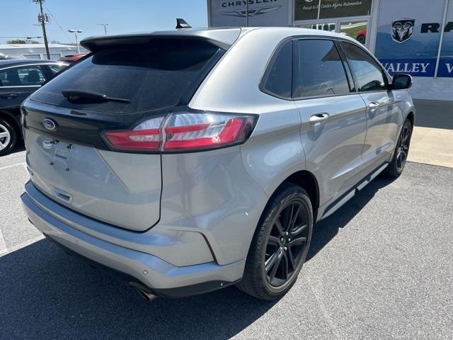 $26049 : PRE-OWNED 2020 FORD EDGE ST L image 5