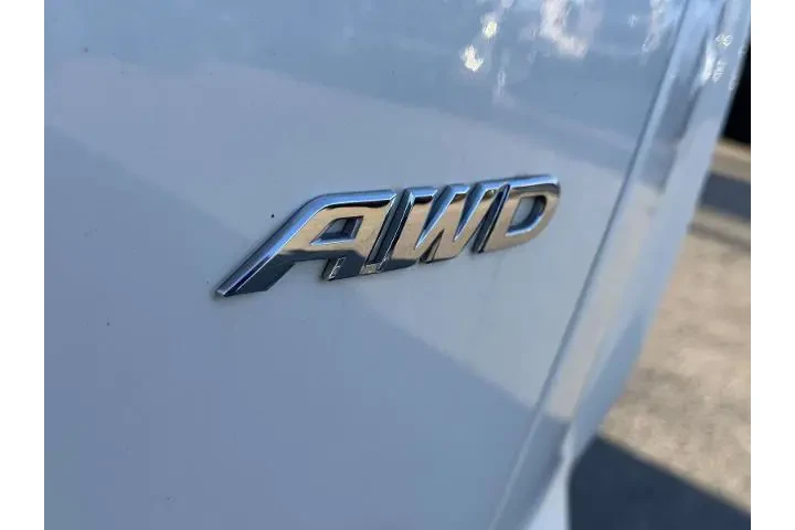 $19970 : Honda CR-V 2018 AWD Touring image 9