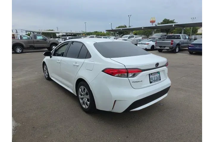 $16900 : Toyota Corolla 2021 LE 4dr S image 4