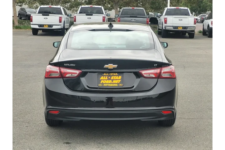 $16000 : Chevrolet Malibu 2022 LT 4dr image 5