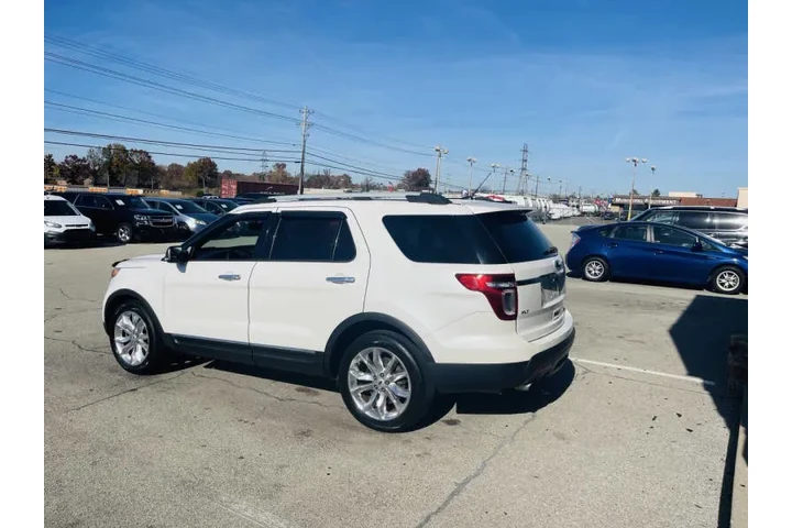 $7250 : 2014 Explorer XLT image 5