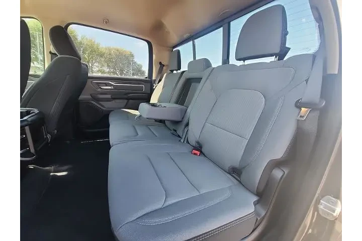 $23698 : Ram 1500 2020 4x2 Big Horn 4 image 10