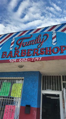 Complete barber shop 4 sale image 2