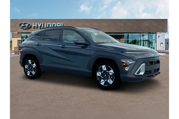 $19895 : Hyundai KONA 2024 SEL 4dr Cr image 10
