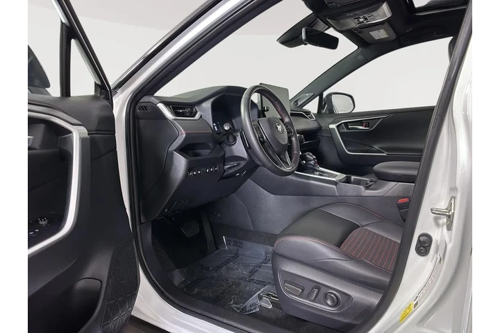 $45000 : Gold Certified 2023 RAV4 Prim image 2
