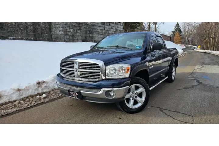 $8995 : 2008 Ram 1500 Laramie image 2