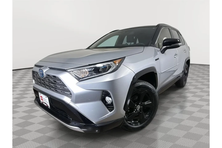 $30299 : Silver Certified 2020 RAV4 Hy image 1