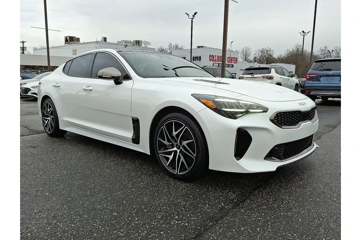 $27890 : Kia Stinger 2022 GT-Line 4dr image 7