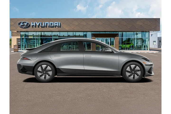 $25990 : Hyundai IONIQ 6 2024 SE 4dr image 9