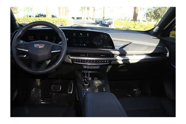 $37021 : Cadillac XT4 2024 Sport 4dr image 10