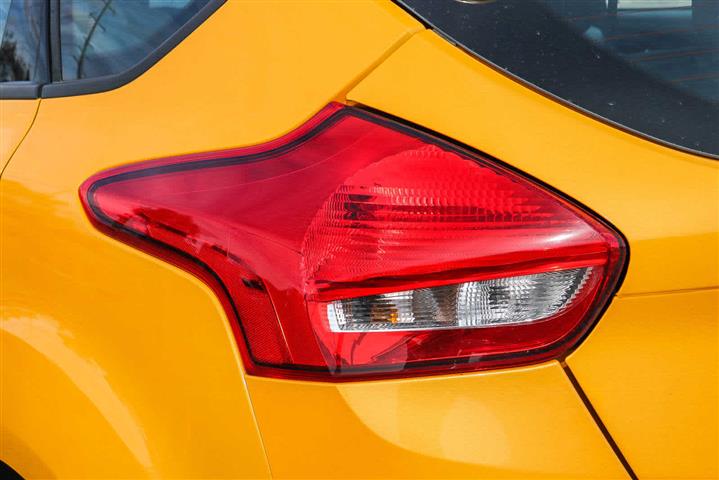 $12990 : Pre-Owned 2015 Ford Focus ST image 8