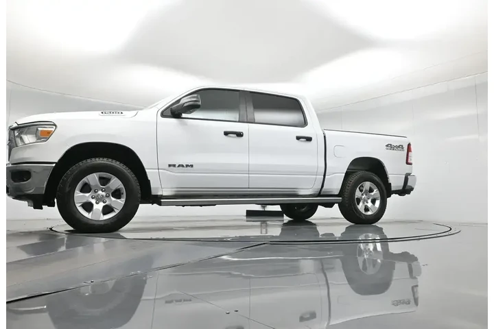 $37603 : Ram 1500 2024 4x4 Big Horn 4 image 8