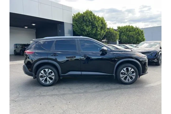 $20991 : Nissan Rogue 2023 SV 4dr Cro image 7