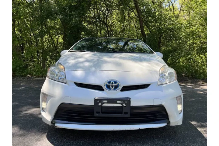 $1 : 2015 Prius Three image 3