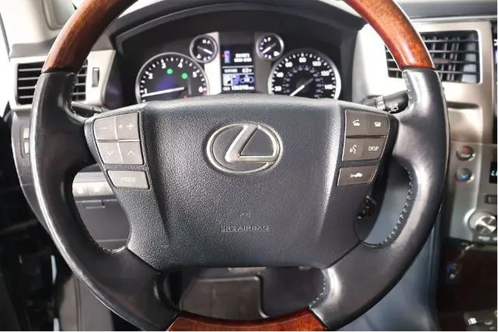 $28480 : Lexus LX 570 2015 AWD 4dr SU image 3