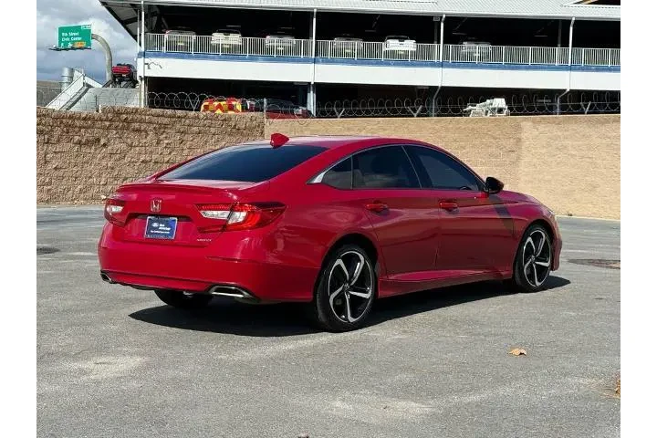 $19989 : Honda Accord 2020 Sport 4dr image 3