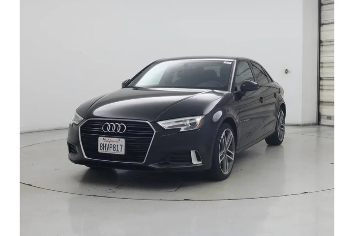 $17998 : Audi A3 2019 Titanium 40 TFS image 4