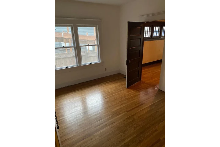 $900 : MEJOR CASA. image 3