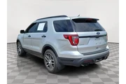 $9881 : Ford Explorer 2018 AWD Sport thumbnail
