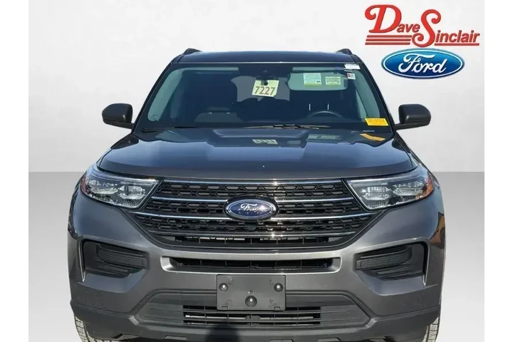 $25555 : Ford Explorer 2023 AWD XLT 4 image 2