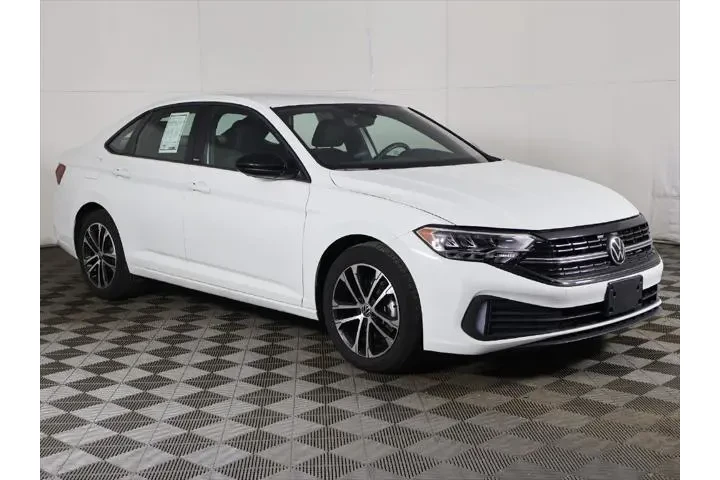 $18223 : Volkswagen Jetta 2023 Sport image 2