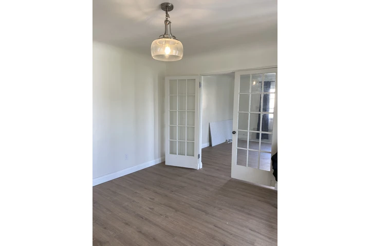 $368000 : 44603 Fig St. W Lancaster image 4