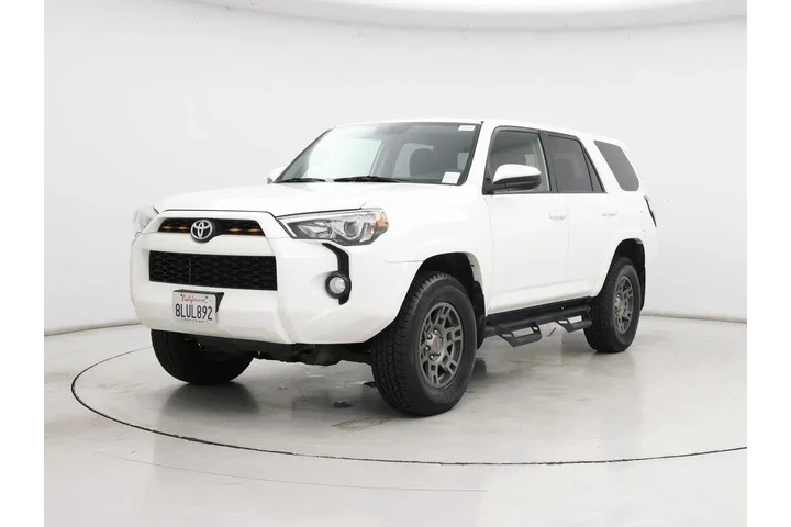 $30998 : Toyota 4Runner 2019 4x4 SR5 image 4