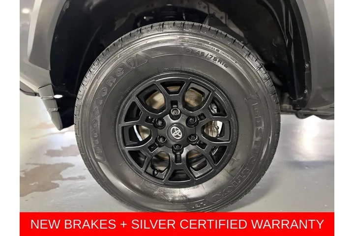 $27988 : Silver Certified2022 Tacoma S image 9