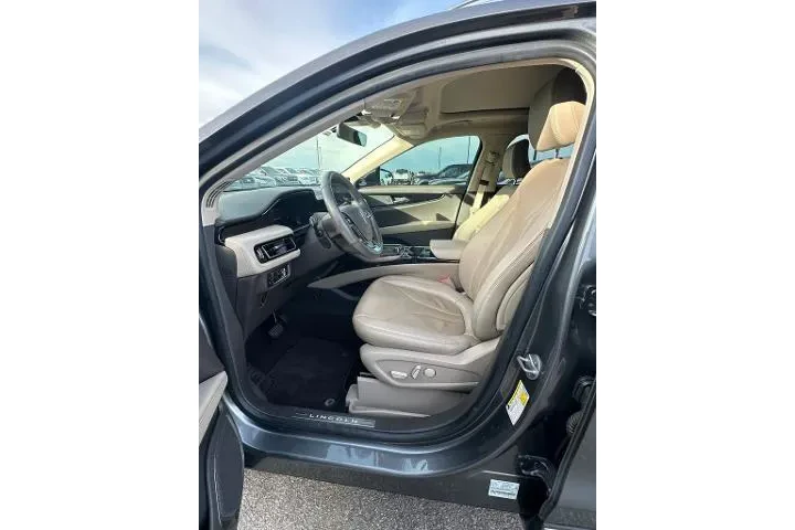 $30580 : Lincoln Nautilus 2022 Reserv image 9