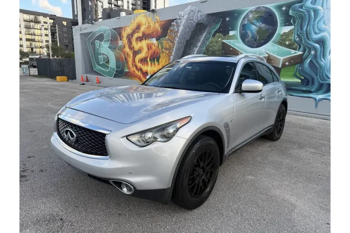$13995 : 2017 QX70 image 1