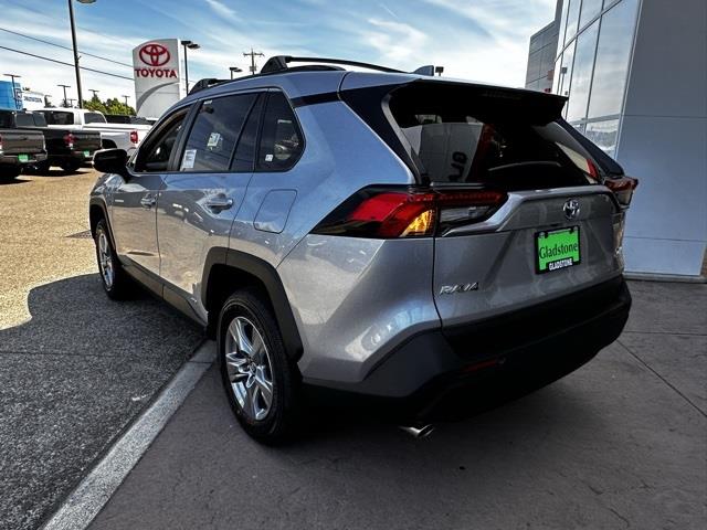 $37399 : 2024 RAV4 Hybrid XLE image 3