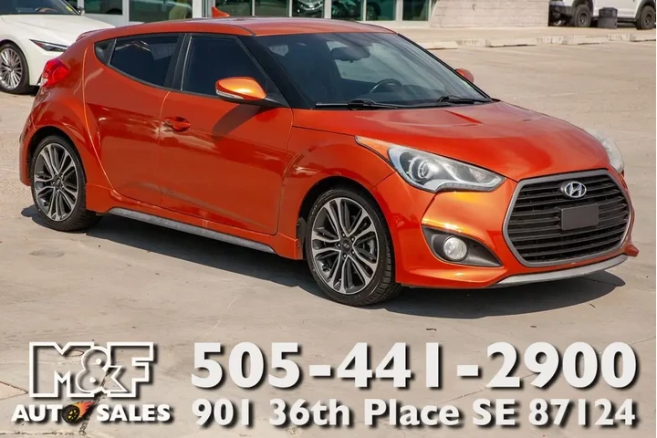 2016 Veloster Turbo image 1