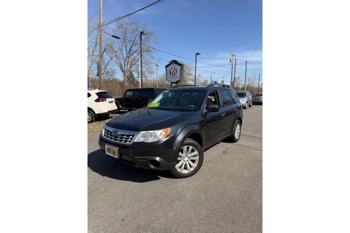 $7500 : 2012 Forester 2.5X Premium image 3