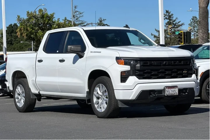 $30390 : Chevrolet Silverado 1500 202 image 2