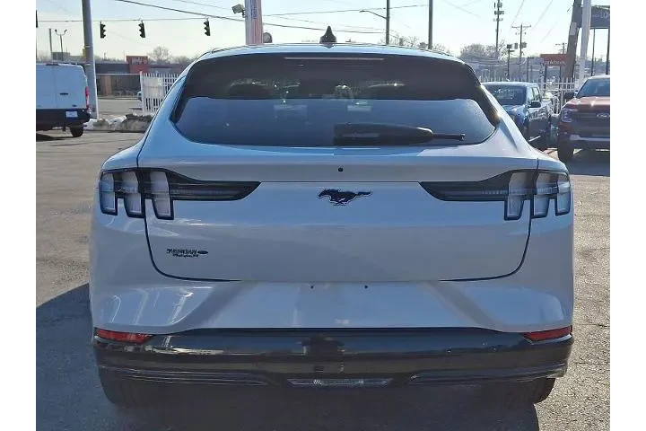 $29686 : Ford Mustang Mach-E 2023 AWD image 5