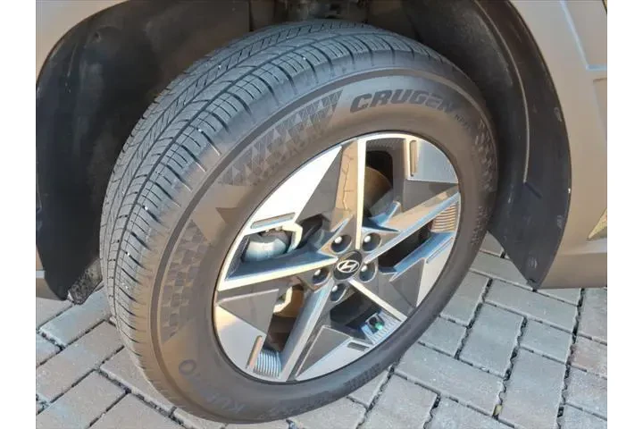 $30990 : Hyundai TUCSON 2025 SEL 4dr image 9