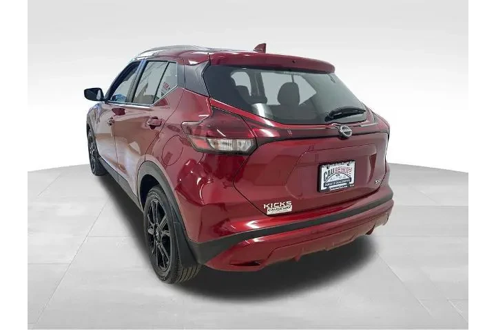 $18396 : Nissan Kicks 2023 SV 4dr Cro image 5