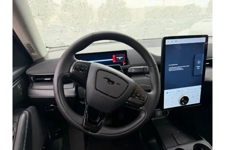 $30800 : Ford Mustang Mach-E 2025 Sel image 5