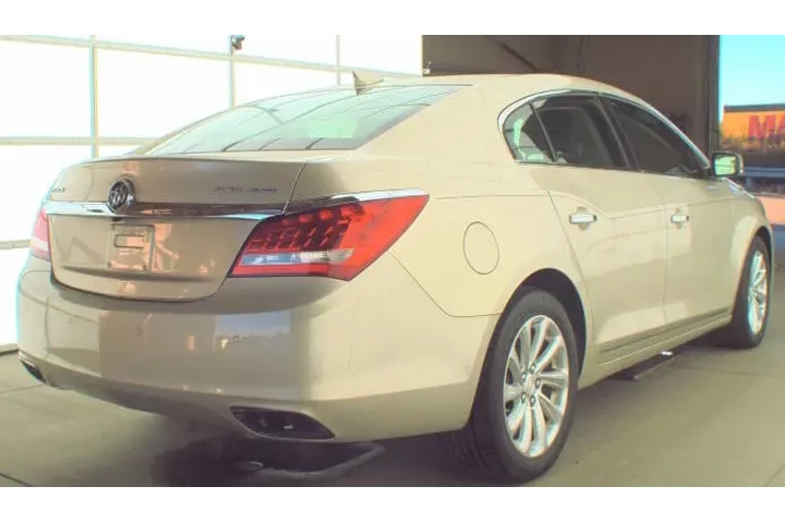 2016 LaCrosse Leather image 6