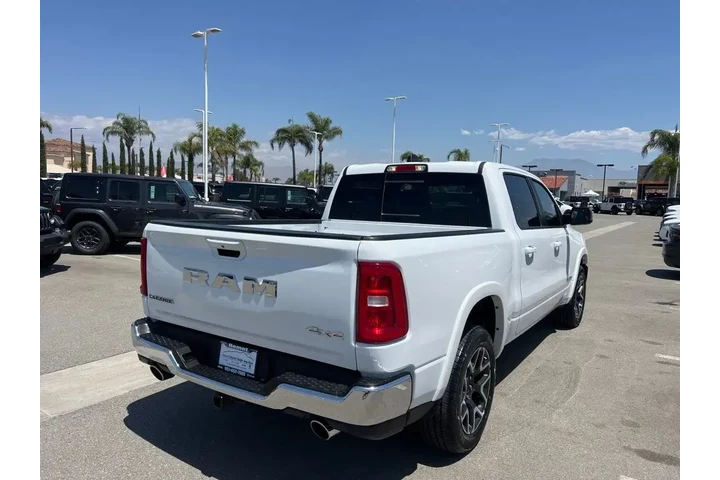 $39954 : Ram 1500 2025 4x4 Laramie 4d image 8
