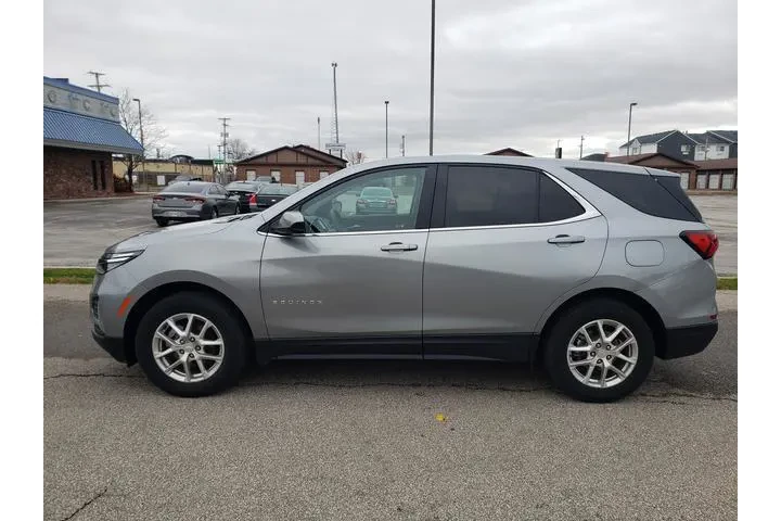 $18960 : Chevrolet Equinox 2023 4x4 L image 2