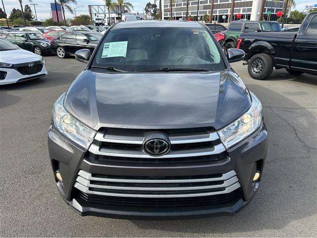 $23997 : 2017 Highlander LE Plus image 3