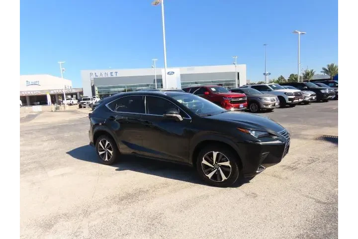 $23999 : Lexus NX 300 2021 4dr Crosso image 7