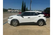 $17500 : Nissan Kicks 2021 S 4dr Cros thumbnail
